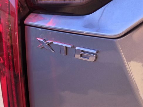 Certified 2023 Cadillac XT6 Luxury image 33