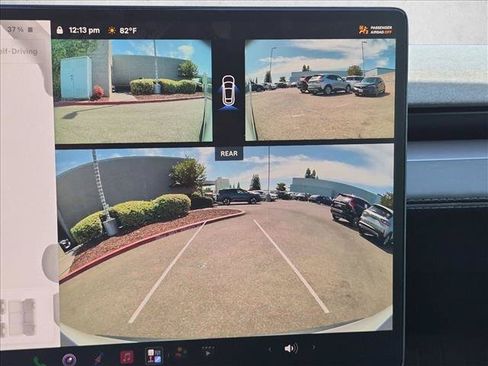 Used 2026 Tesla Model Y AWD image 13