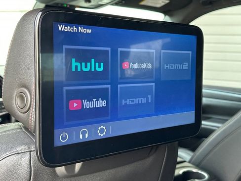 Used 2023 Chevrolet Tahoe RST image 15