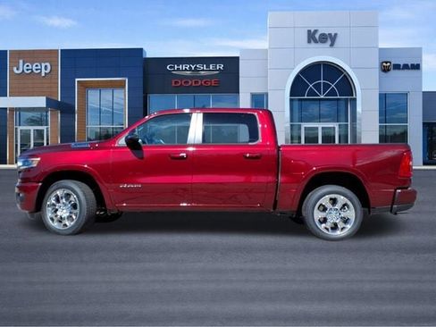 Used 2026 RAM 1500 Big Horn AWD/4WD image 3