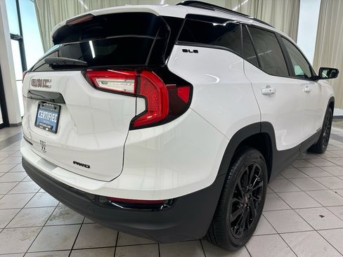 Certified 2024 GMC Terrain SLE w/ Driver Convenience Package image 5