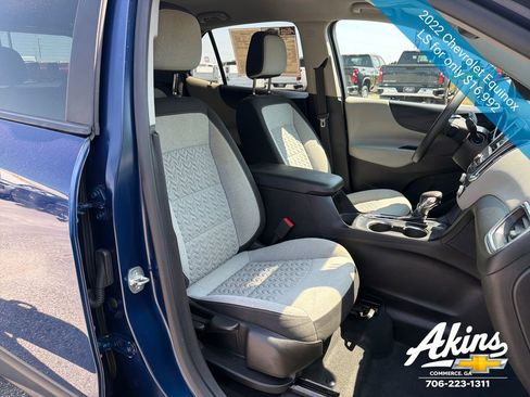 Certified 2022 Chevrolet Equinox LS w/ LS Convenience Package FWD image 20