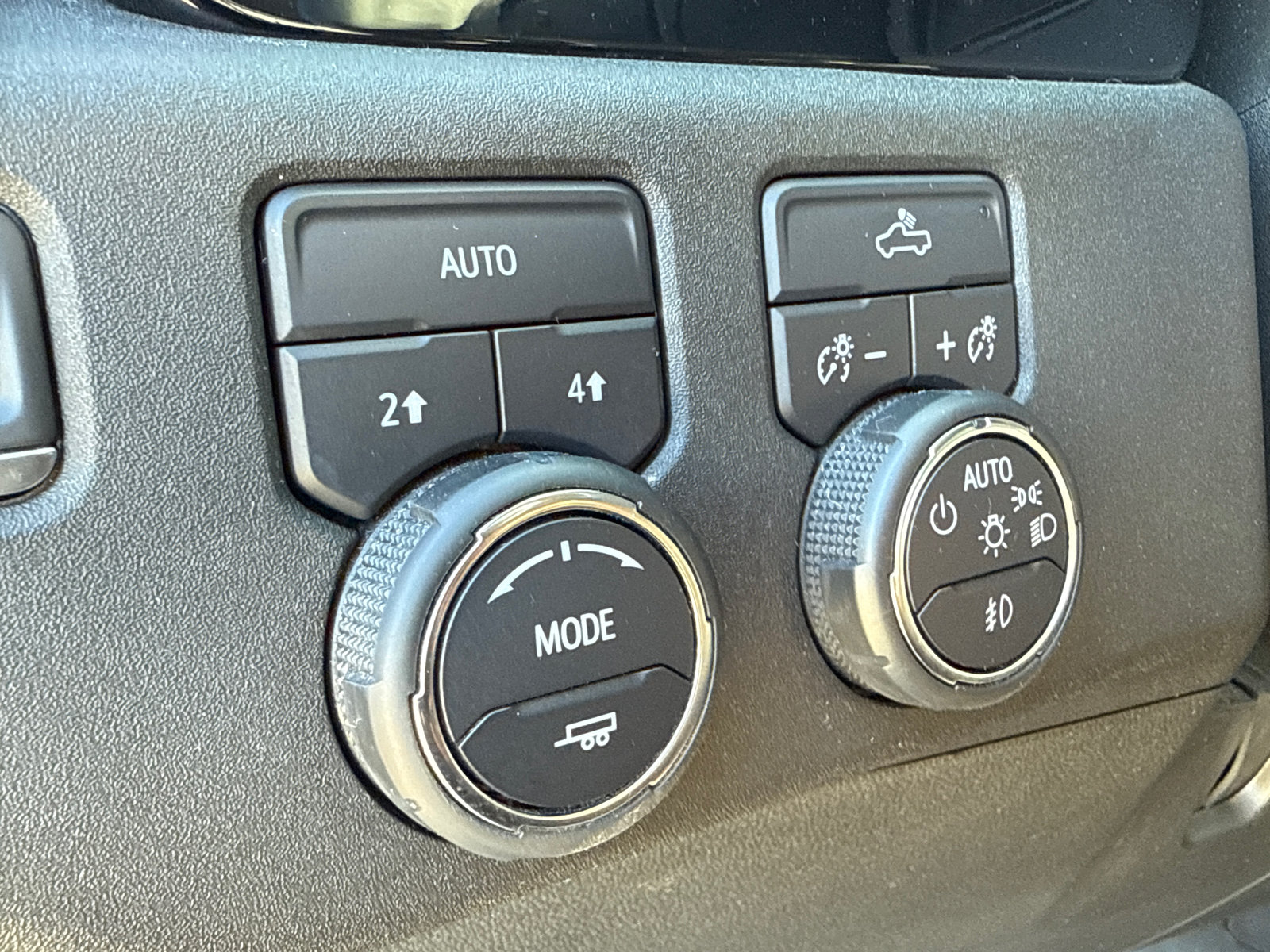 Used 2023 Chevrolet Silverado 1500 RST AWD/4WD image 21