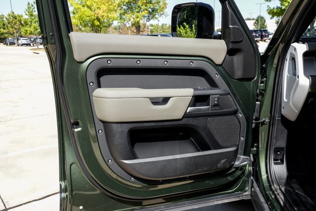 New 2026 Land Rover Defender 110 S AWD/4WD image 57