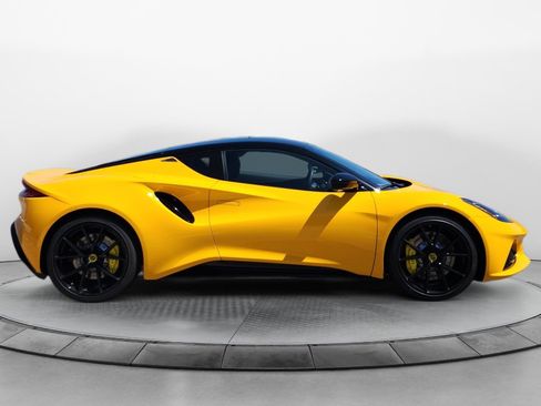 New 2025 Lotus Emira image 8