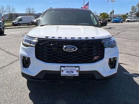 New 2026 Ford Explorer ST image 8