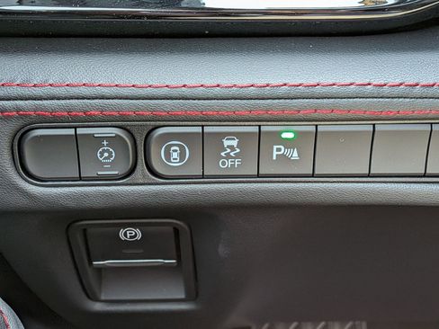 Used 2025 Acura MDX A-Spec image 18