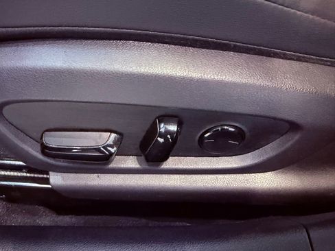 Used 2021 Lexus ES 300h w/ Premium Package image 19