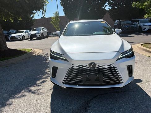 Used 2023 Lexus RX 350 Premium w/ Accessory Package AWD/4WD image 4