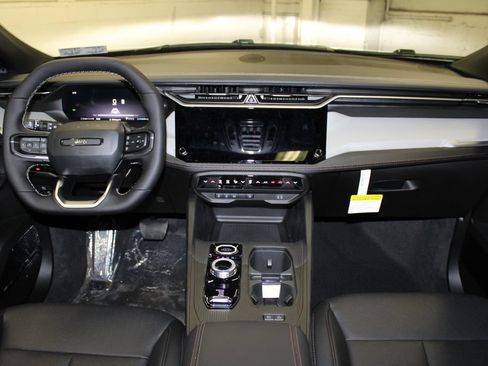New 2026 Jeep Cherokee Limited AWD/4WD image 9