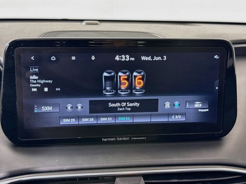 Used 2022 Hyundai Santa Fe Limited FWD image 15