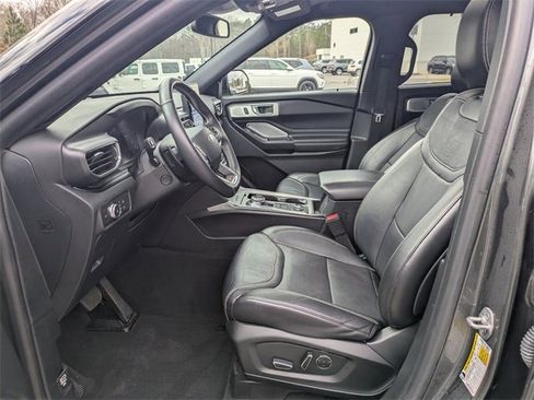 Used 2020 Ford Explorer ST w/ ST Street Pack image 23