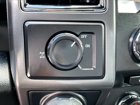 Used 2018 Ford F150 XLT w/ Equipment Group 302A Luxury RWD image 33