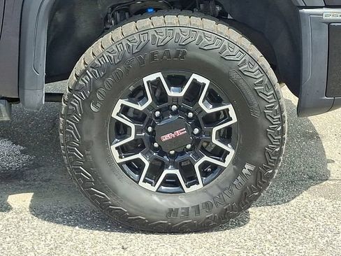 Used 2026 GMC Sierra 2500 AT4X AWD/4WD image 29