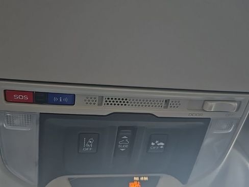 Used 2021 Subaru Forester Premium image 20