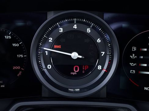 Used 2024 Porsche 911 Targa 4S w/ Premium Package image 54