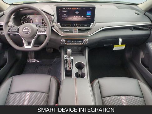 New 2026 Nissan Altima 2.5 SR FWD image 13