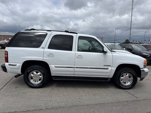 Used 2000 GMC Yukon SLT w/ SLT Marketing Opt Pkg AWD/4WD image 9
