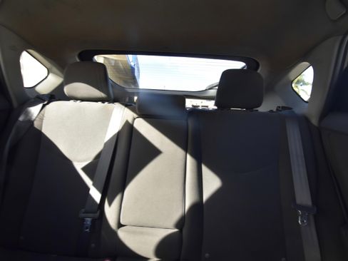 Used 2011 Toyota Prius Three image 9