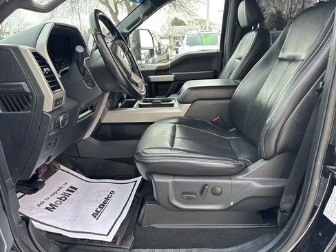 Used 2022 Ford F250 Lariat w/ Tremor Off-Road Package image 15