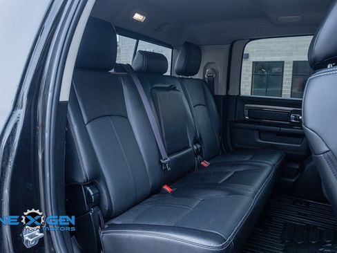 Used 2018 RAM 3500 Laramie w/ Sport Appearance Group image 37