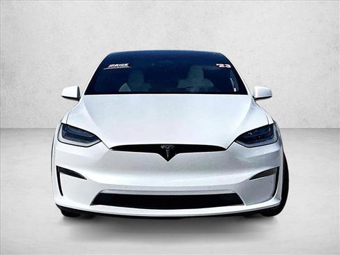 Used 2023 Tesla Model X AWD/4WD image 3