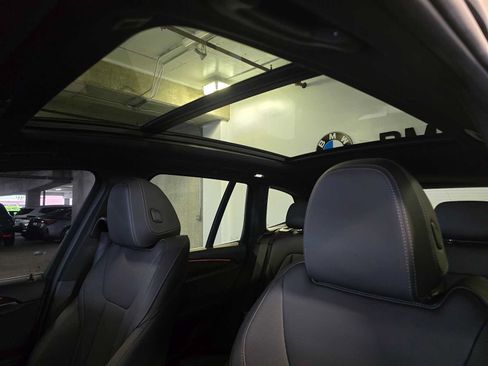 Used 2023 BMW X3 xDrive30i w/ Premium Package w/ZPA AWD/4WD image 28