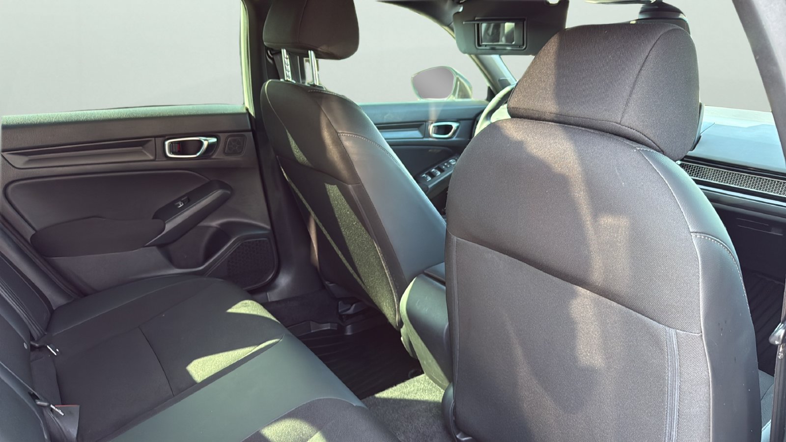 Used 2025 Honda Civic Sport image 22