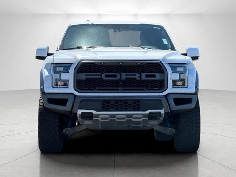 Used 2018 Ford F150 Raptor w/ Equipment Group 802A Luxury AWD/4WD image 8
