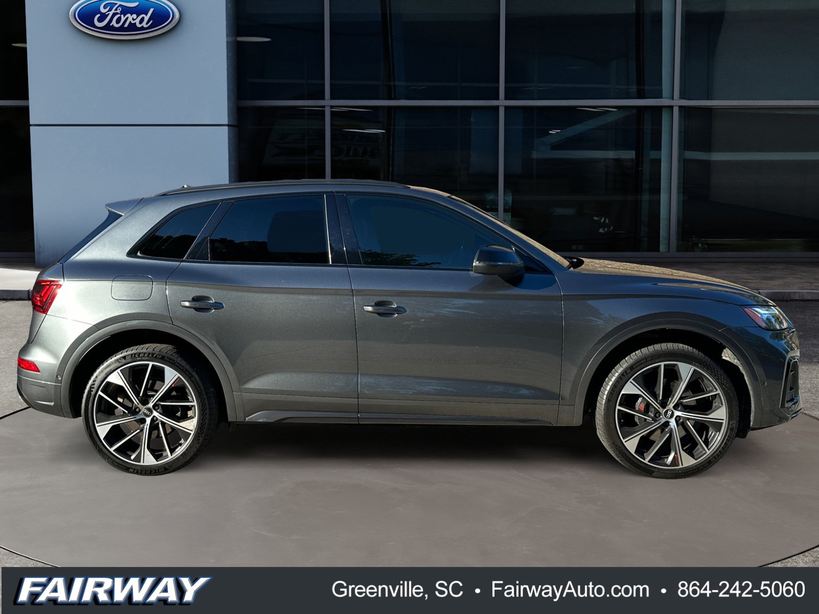 Used 2021 Audi SQ5 Prestige w/ Prestige Package AWD/4WD image 9