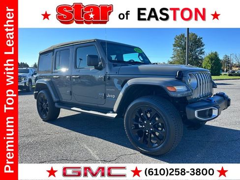 Used 2023 Jeep Wrangler Unlimited Sahara w/ Cold Weather Group AWD/4WD image 1