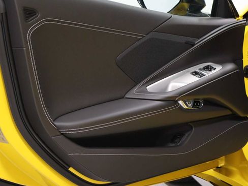 Used 2026 Chevrolet Corvette Z06 RWD image 16