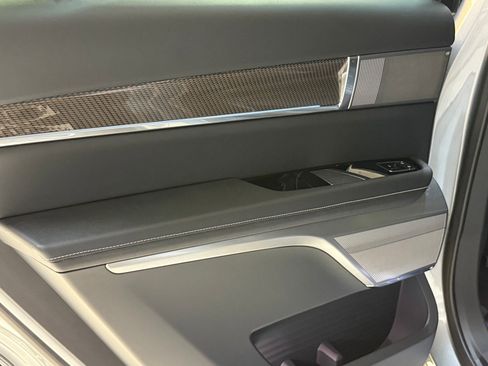 New 2026 Cadillac Vistiq Sport AWD/4WD image 42
