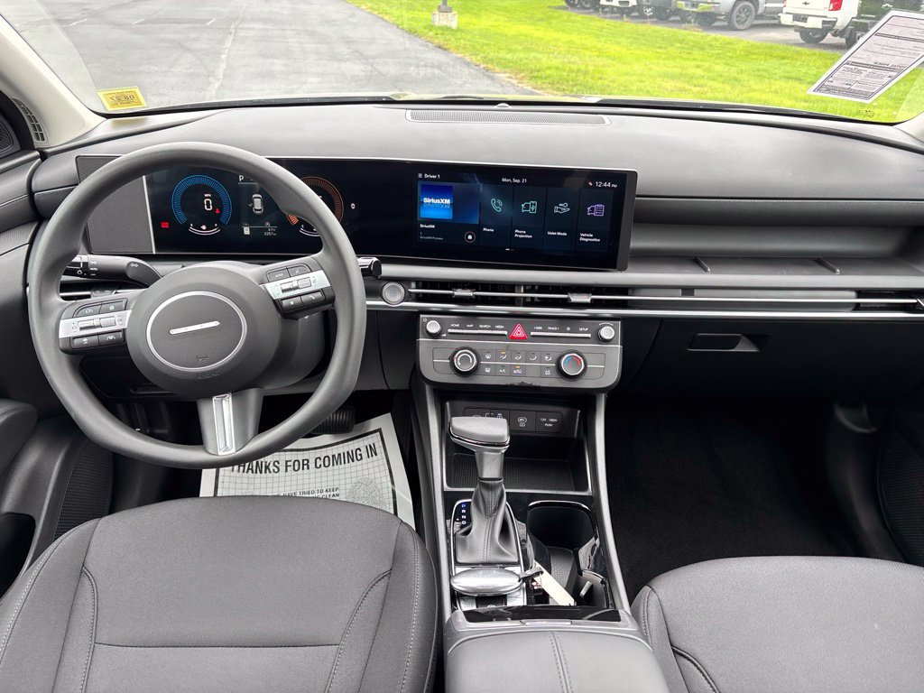 New 2026 Hyundai Tucson SE AWD/4WD image 16