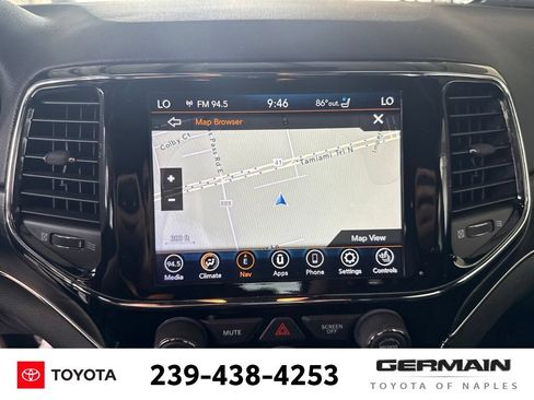 Used 2021 Jeep Grand Cherokee Limited w/ Quick Order Package 28K 80th AWD/4WD image 18