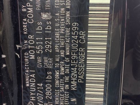 Used 2015 Hyundai Genesis 3.8 w/ Option Group 04 image 28