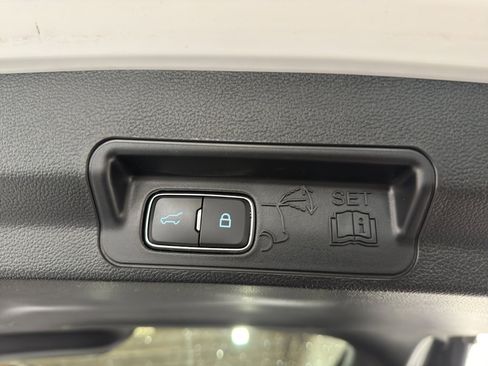 Used 2024 Ford Explorer ST w/ Technology Package image 24