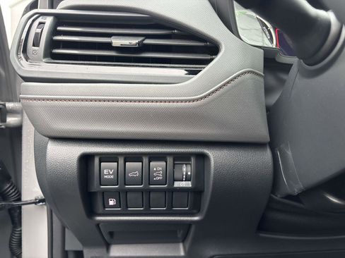 Certified 2025 Subaru Forester Sport image 17