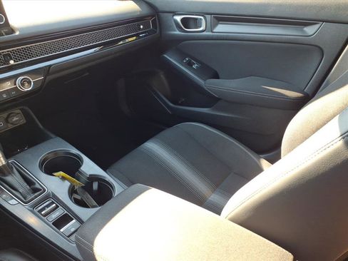 Certified 2024 Honda Civic Sport image 19