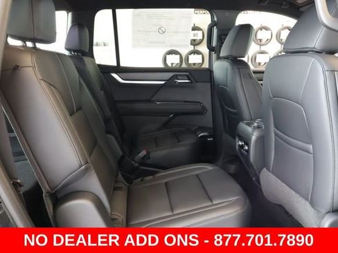 New 2026 GMC Acadia Elevation w/ Black Edition FWD image 23