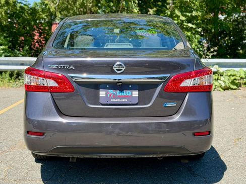 Used 2015 Nissan Sentra S FWD image 4