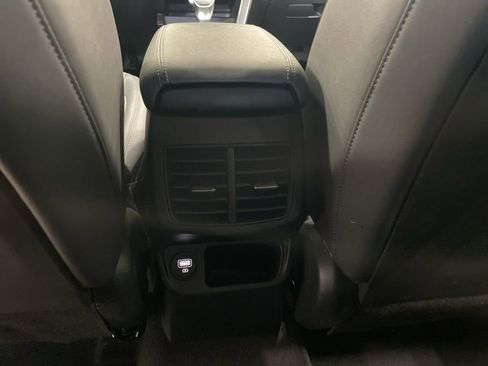 Certified 2023 Kia Seltos S w/ Navigation Package image 16