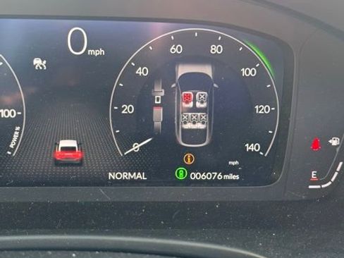 Used 2026 Honda Civic Sport Touring image 4