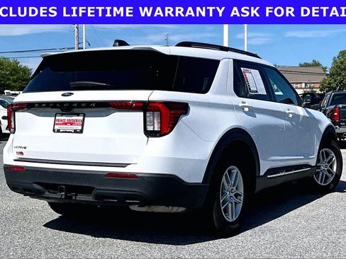 Used 2025 Ford Explorer Active RWD image 10