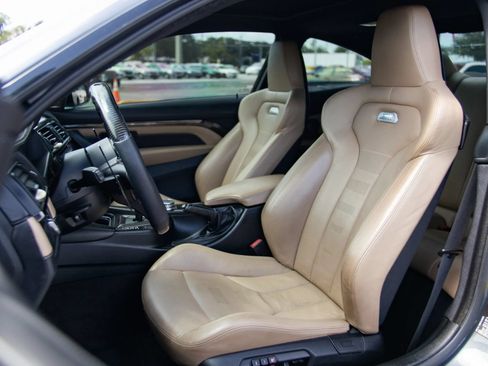 Used 2015 BMW M4 Coupe w/ Executive Package RWD image 19