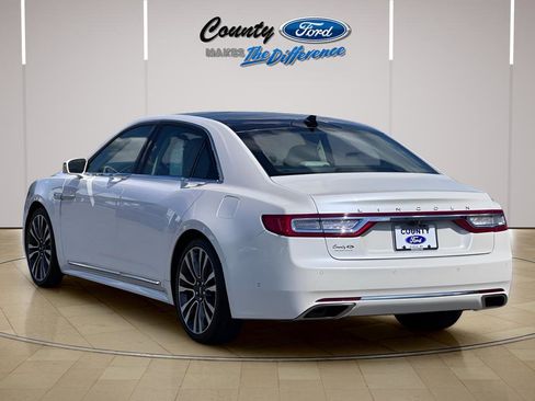 Used 2019 Lincoln Continental Reserve FWD image 24