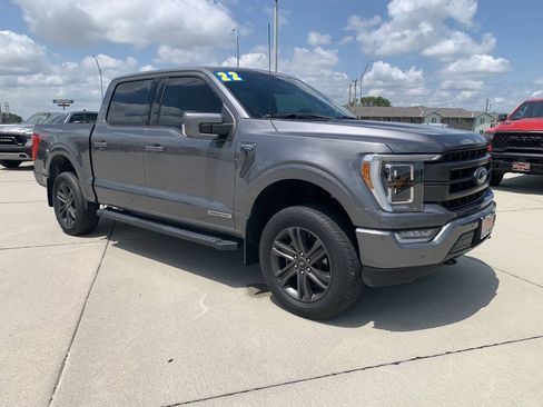 Used 2022 Ford F150 Lariat w/ Equipment Group 502A High AWD/4WD image 2
