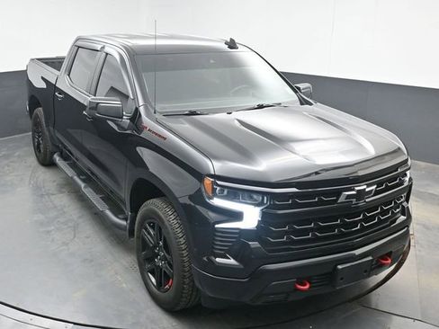 Used 2024 Chevrolet Silverado 1500 RST w/ Redline Edition AWD/4WD image 29
