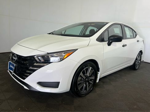 Certified 2024 Nissan Versa S w/ S Plus Package image 3