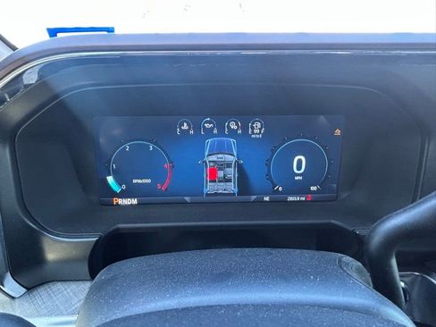 Used 2025 Ford F350 King Ranch w/ FX4 Off-Road Package image 13